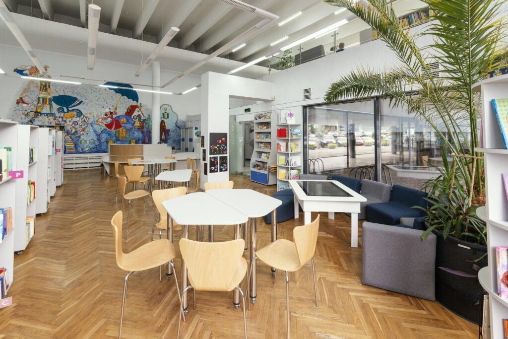 The Role of Technology: 12 Innovations Shaping Office Interiors